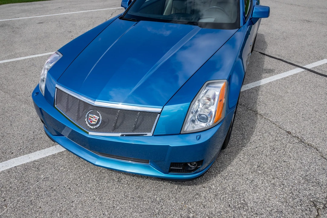 2009 Cadillac XLR-V - Image 22 of 31