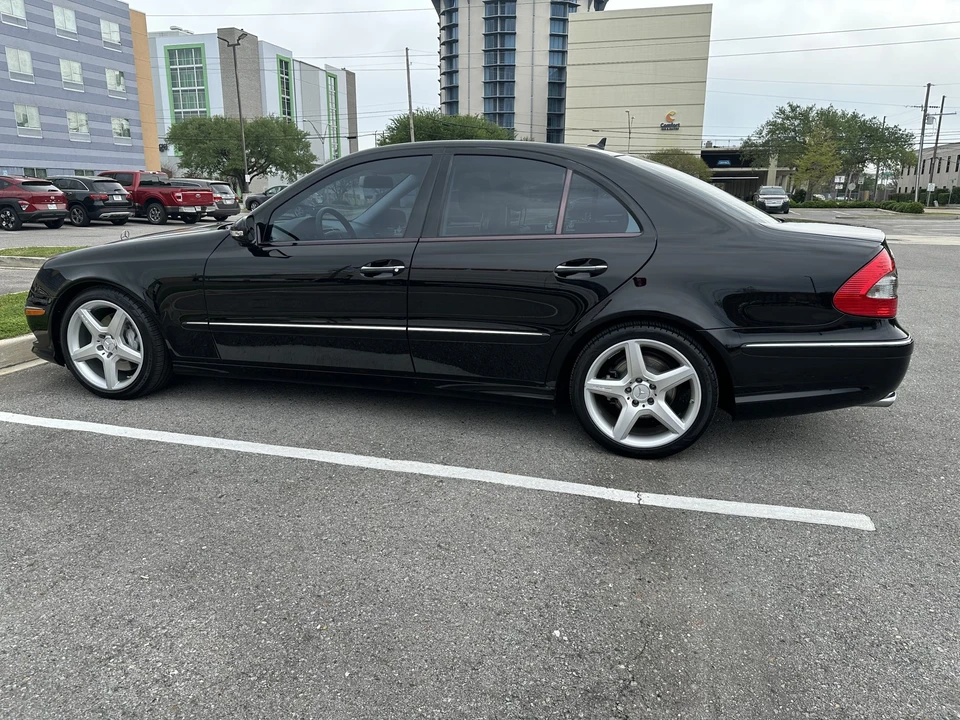 2009 Mercedes-Benz W211 E-Class - Image 27 of 31
