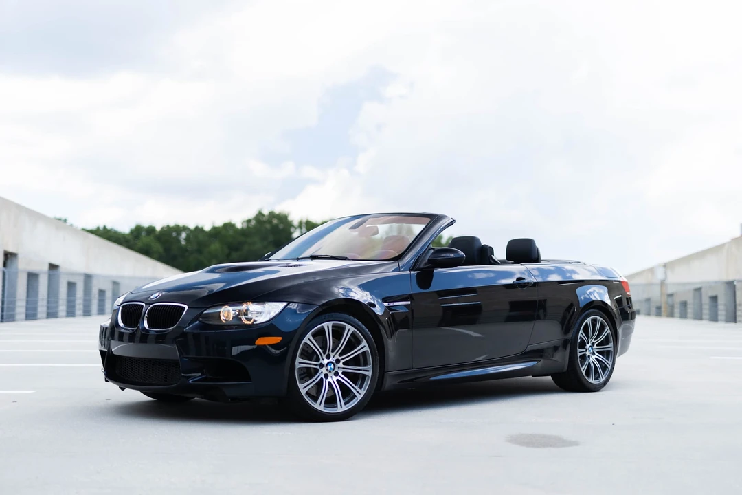 2010 BMW E93 M3 Convertible - Image 17 of 31