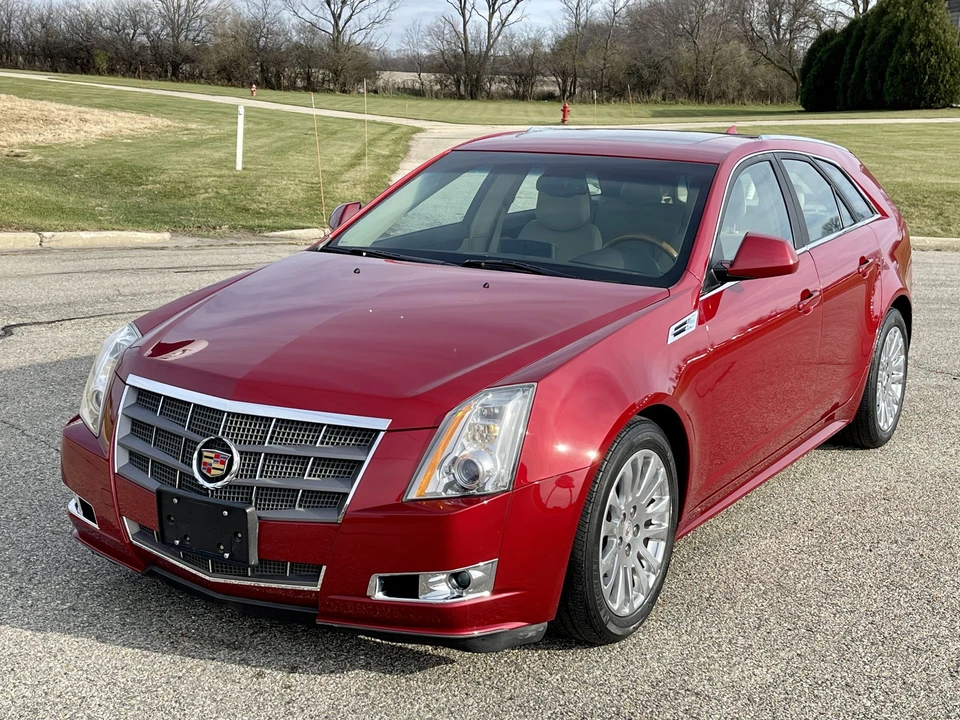 2010 Cadillac CTS 2nd Gen - Image 9 of 31