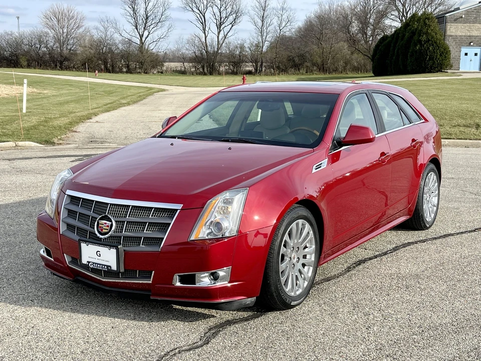2010 Cadillac CTS 2nd Gen - Image 8 of 31