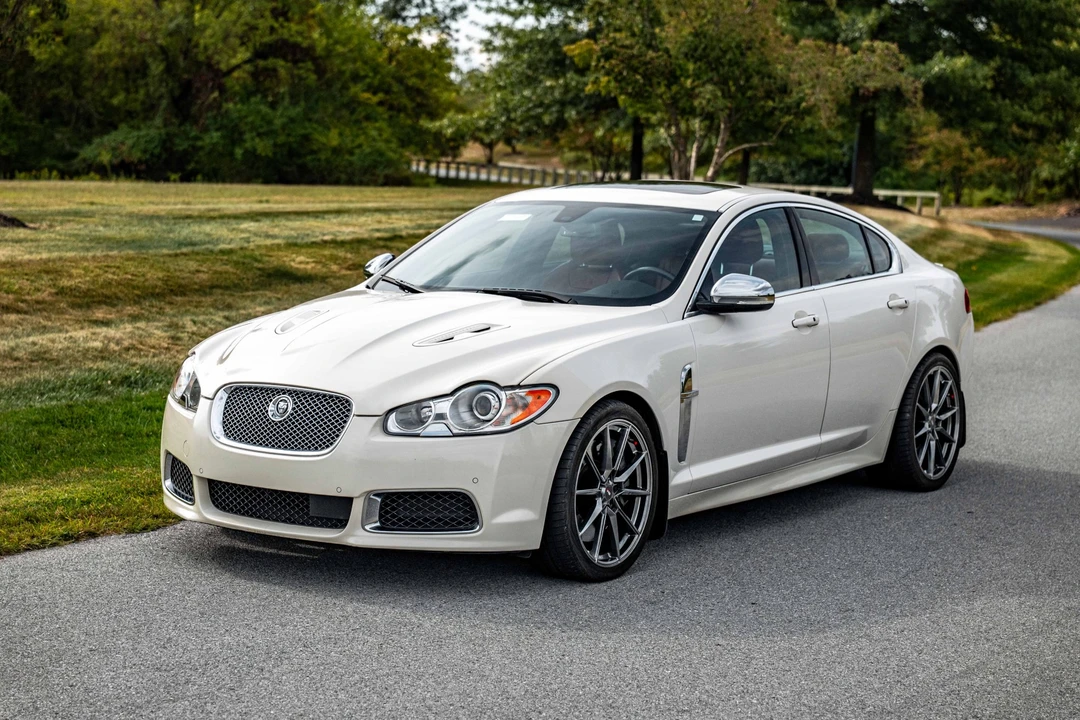 2010 Jaguar X250 XFR - Image 5 of 31