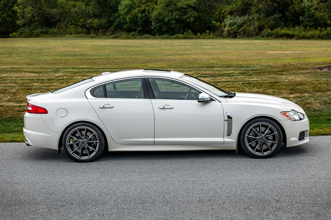 2010 Jaguar X250 XFR - Image 16 of 31