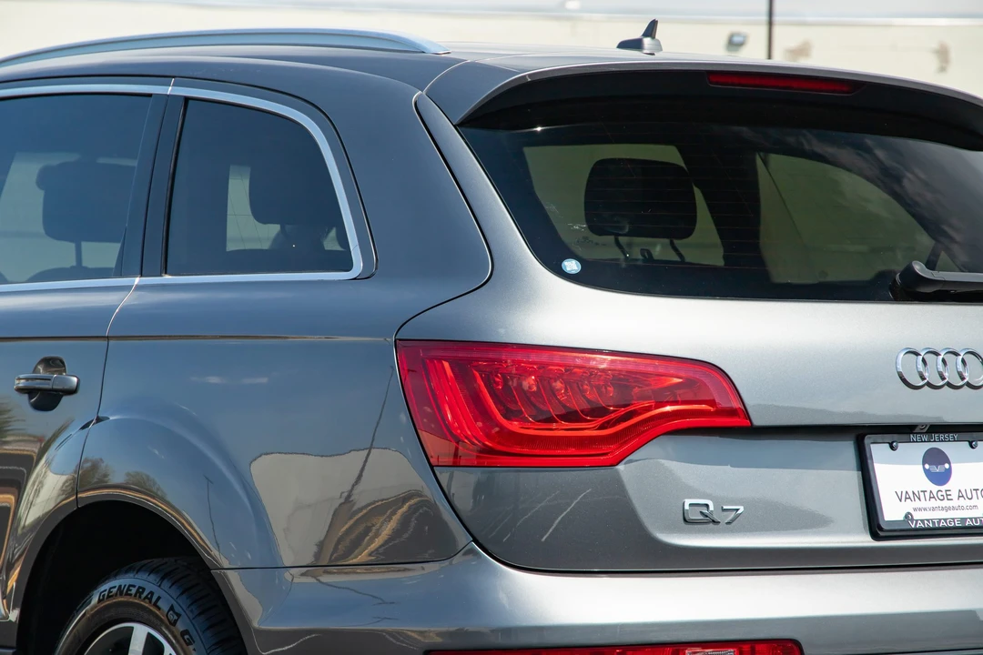 2011 Audi 4L Q7 - Image 31 of 31