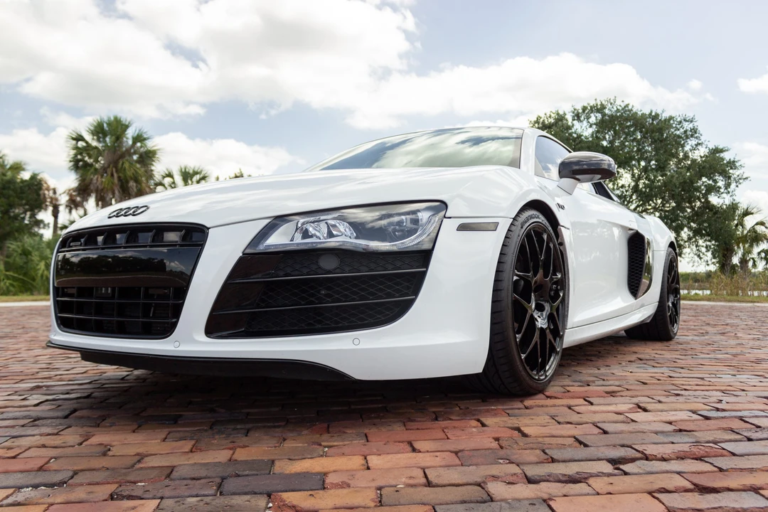 2011 Audi 42 R8 - Image 11 of 31