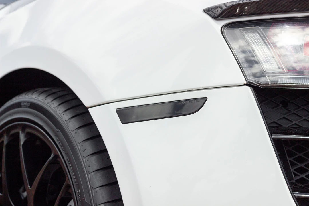 2011 Audi 42 R8 - Image 25 of 31