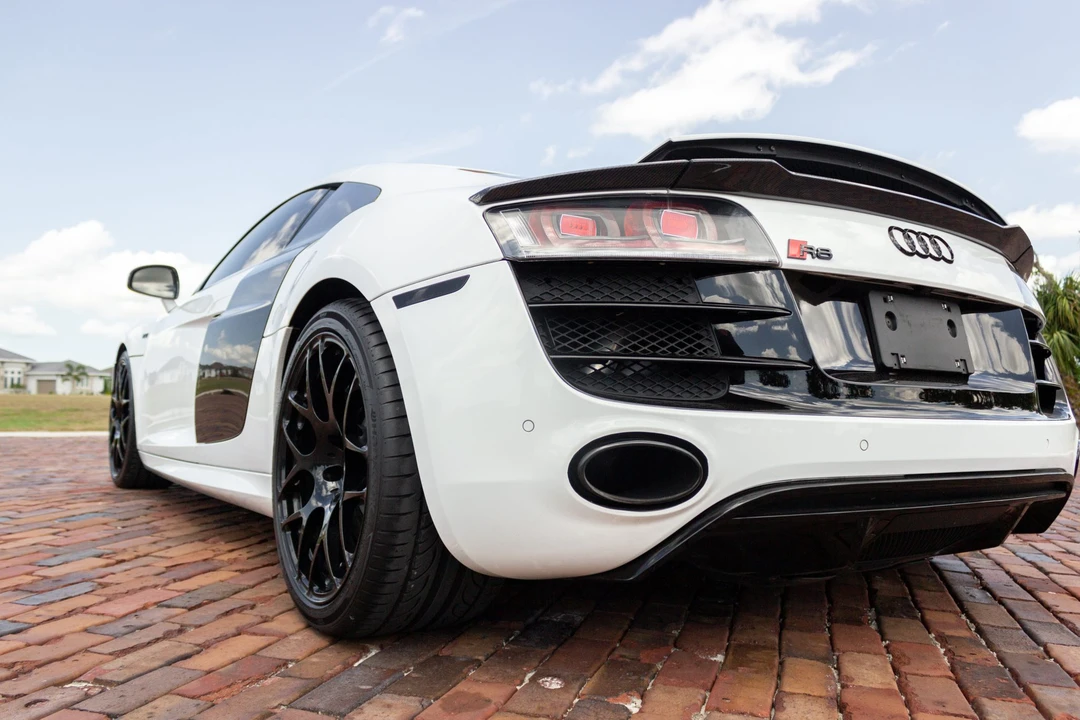 2011 Audi 42 R8 - Image 14 of 31