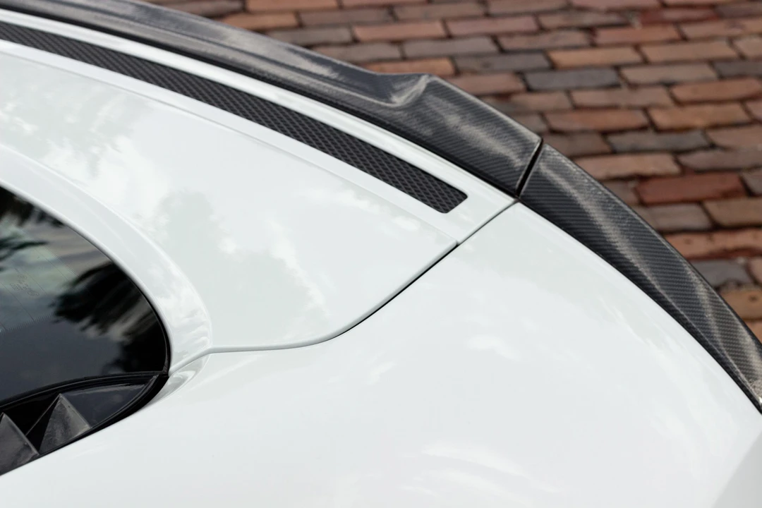 2011 Audi 42 R8 - Image 30 of 31