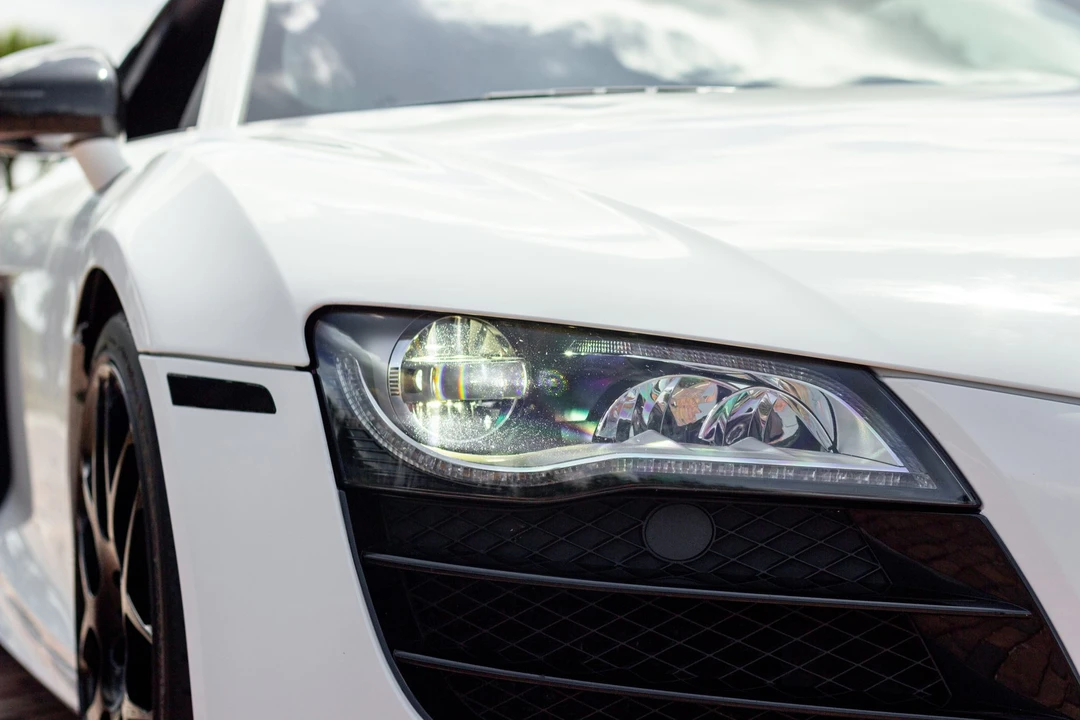 2011 Audi 42 R8 - Image 12 of 31