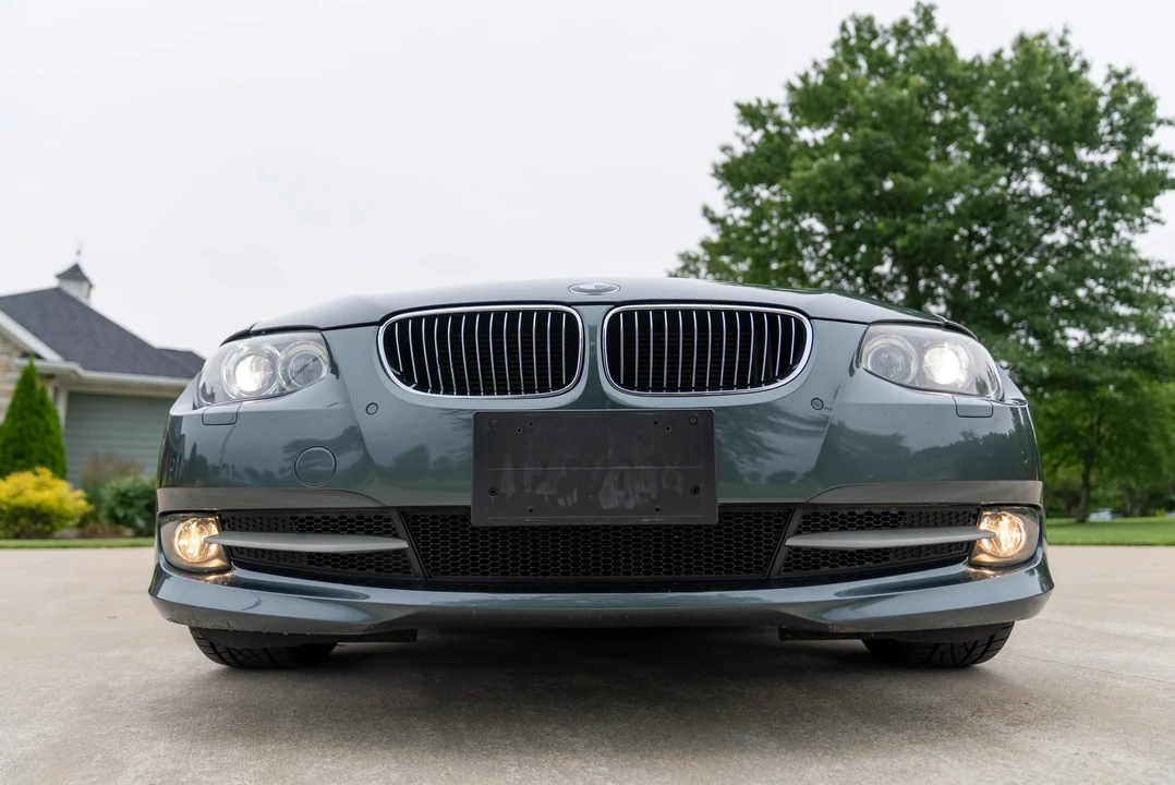 2011 BMW E93 3 Series Convertible - Image 25 of 31