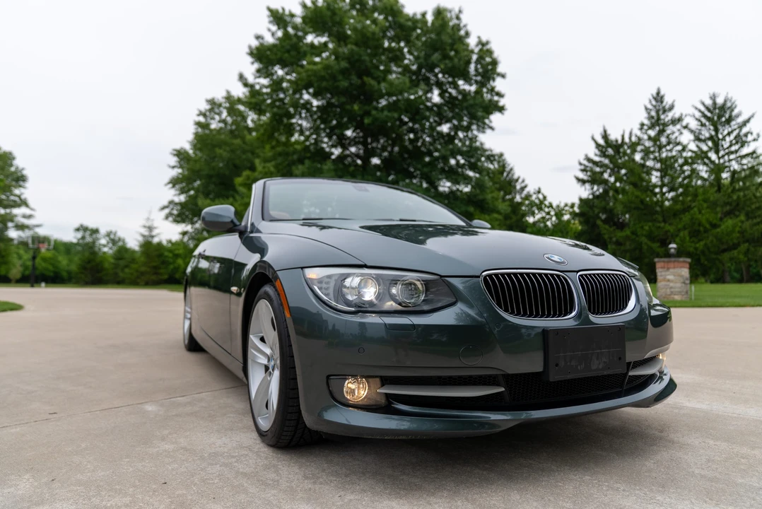 2011 BMW E93 3 Series Convertible - Image 6 of 31