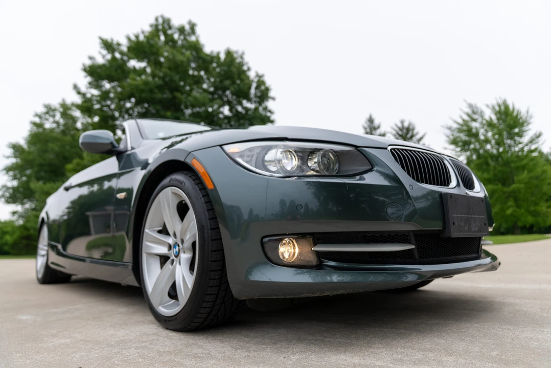 2011 BMW E93 3 Series Convertible - Image 23 of 31