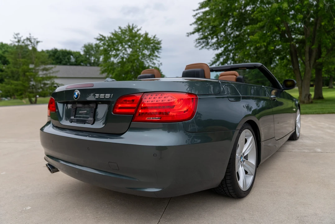 2011 BMW E93 3 Series Convertible - Image 28 of 31