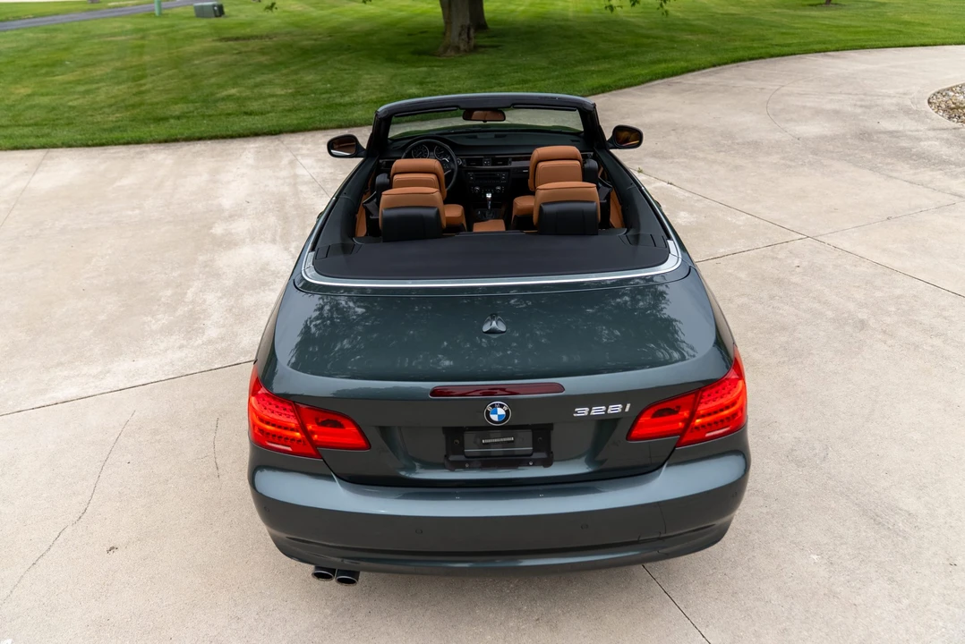 2011 BMW E93 3 Series Convertible - Image 20 of 31