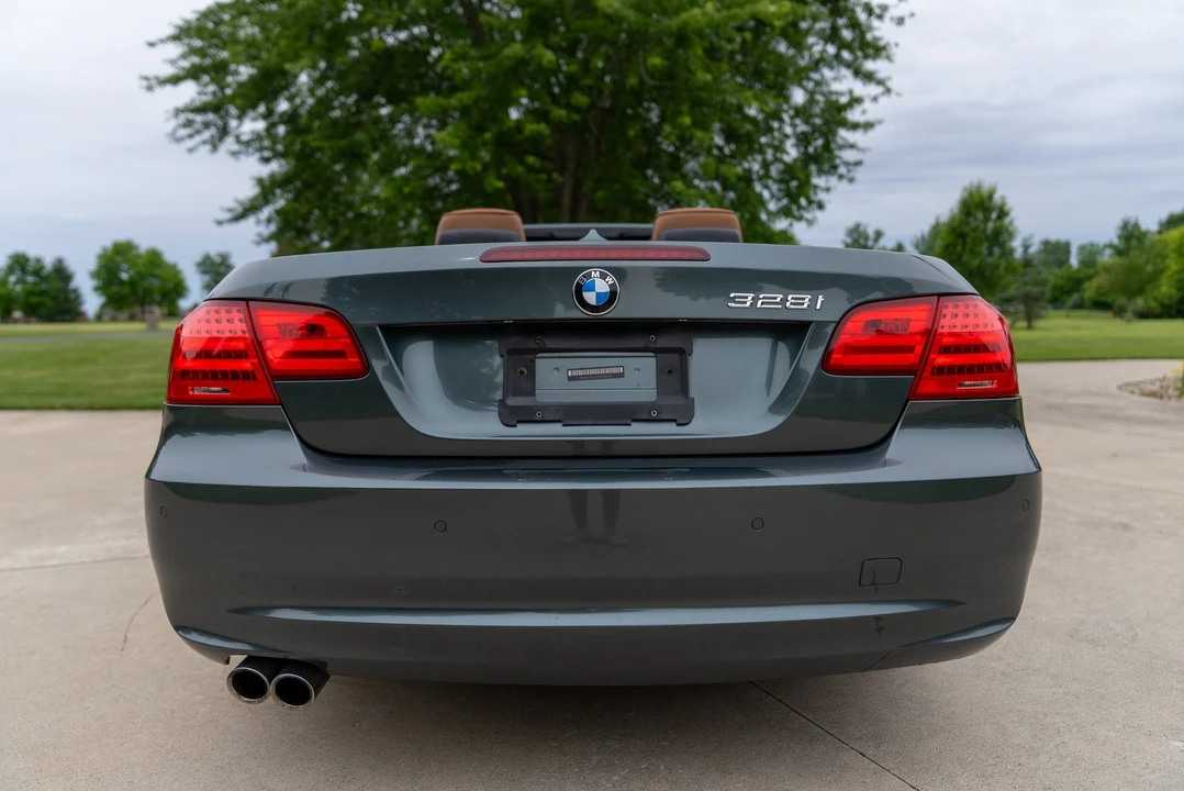 2011 BMW E93 3 Series Convertible - Image 31 of 31