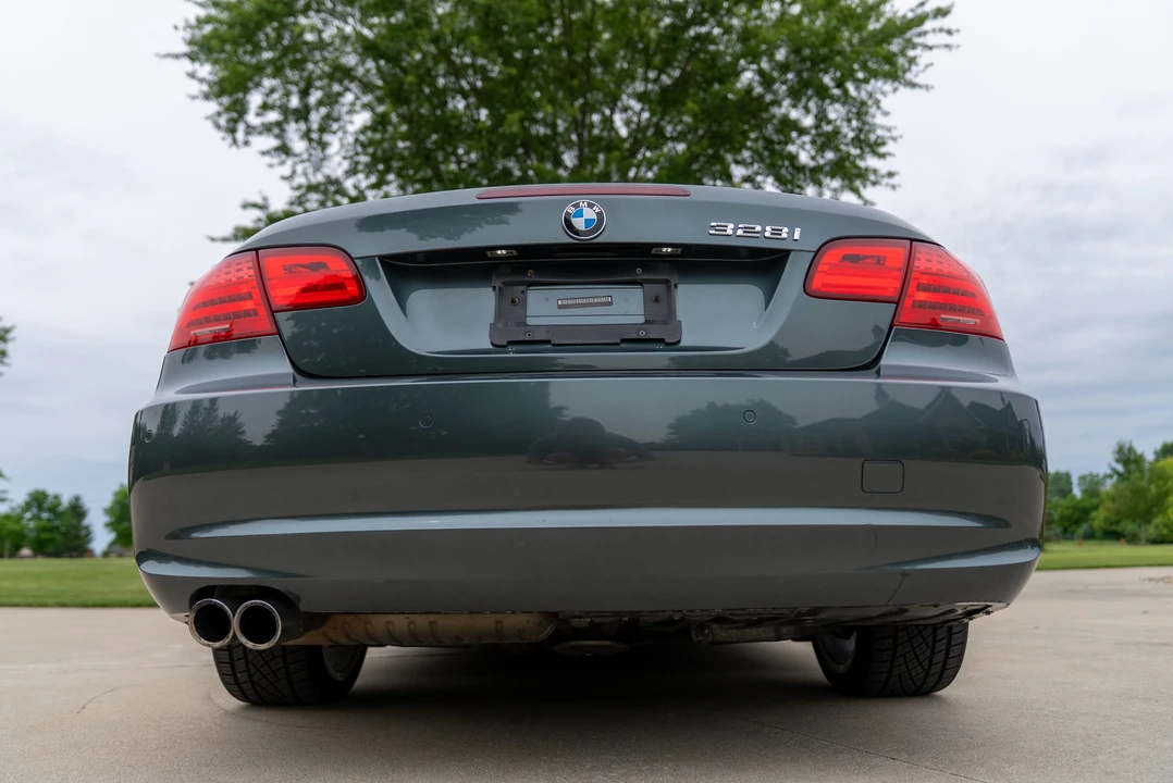 2011 BMW E93 3 Series Convertible - Image 30 of 31