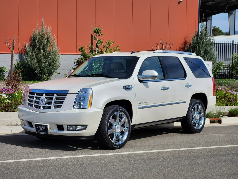 2011 Cadillac Escalade & EXT 3rd Gen - Image 4 of 31