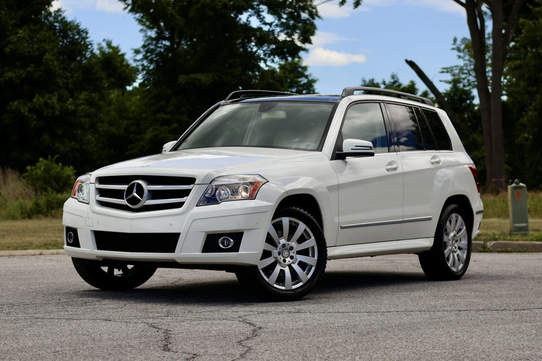 2011 Mercedes-Benz GLK-Class - Image 2 of 31