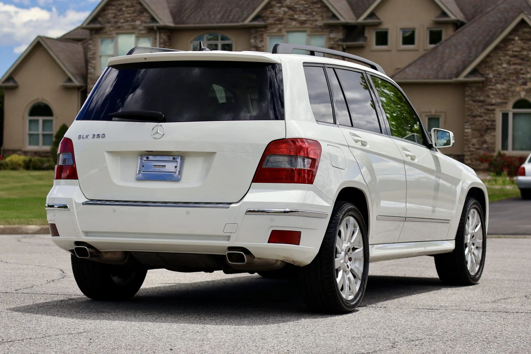 2011 Mercedes-Benz GLK-Class - Image 11 of 31