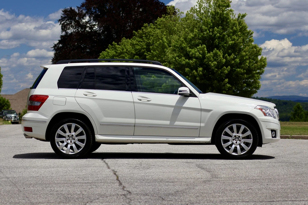 2011 Mercedes-Benz GLK-Class - Image 8 of 31