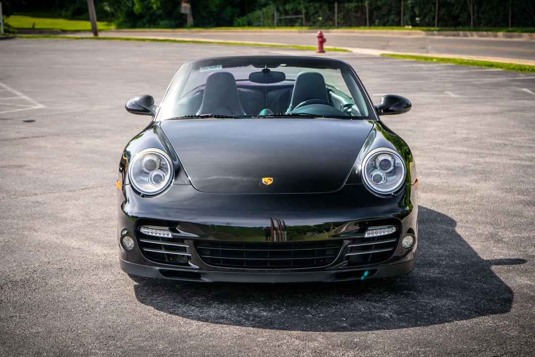 2011 Porsche 997 Turbo S - Image 9 of 31