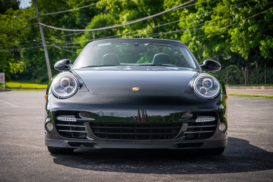 2011 Porsche 997 Turbo S - Image 8 of 31