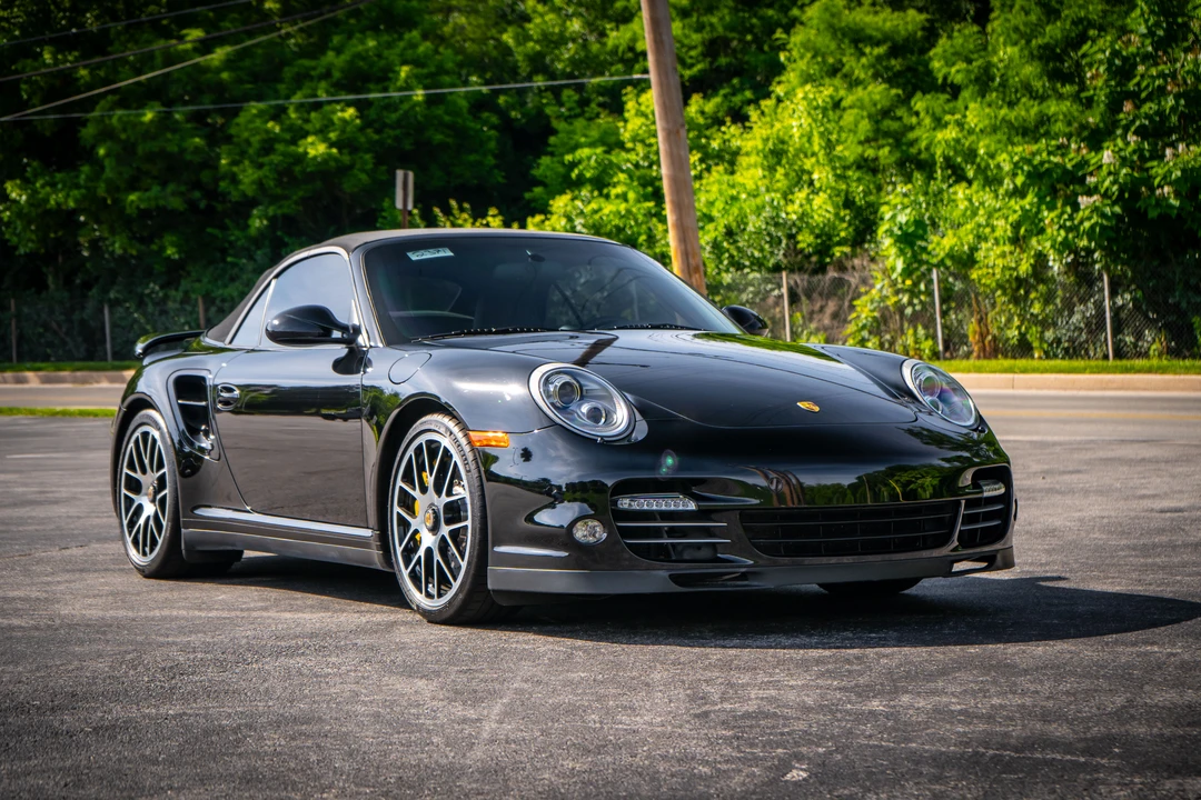 2011 Porsche 997 Turbo S - Image 18 of 31