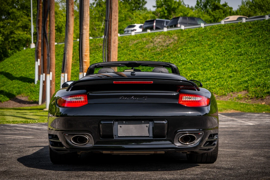 2011 Porsche 997 Turbo S - Image 29 of 31