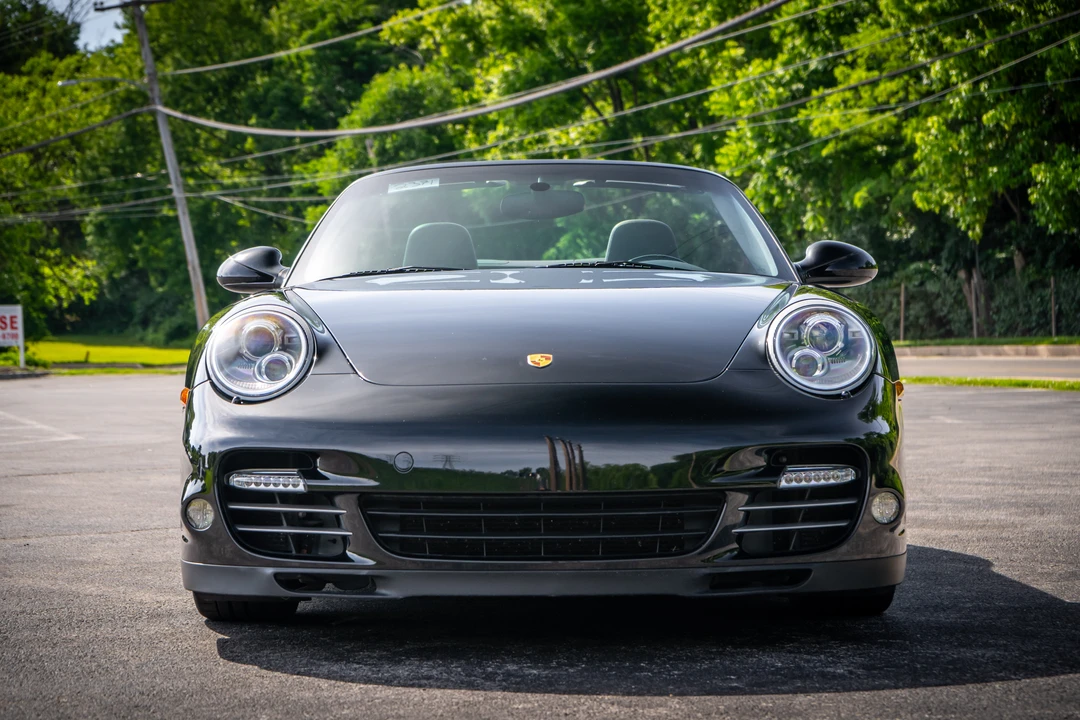 2011 Porsche 997 Turbo S - Image 10 of 31