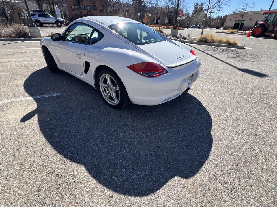 2011 Porsche 987 Cayman - Image 9 of 31