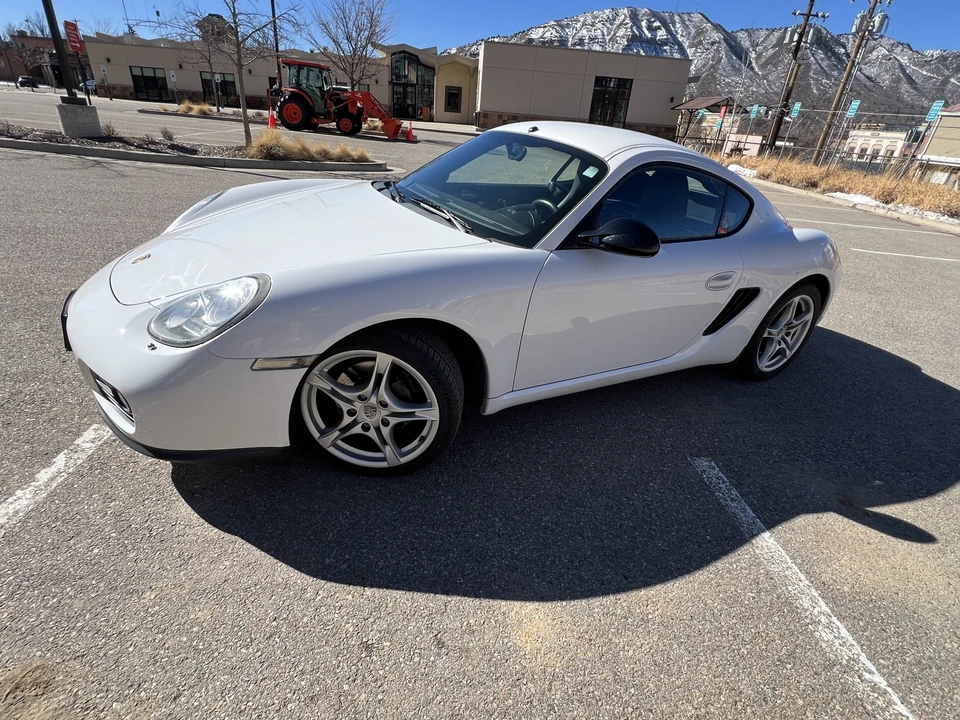 2011 Porsche 987 Cayman - Image 5 of 31