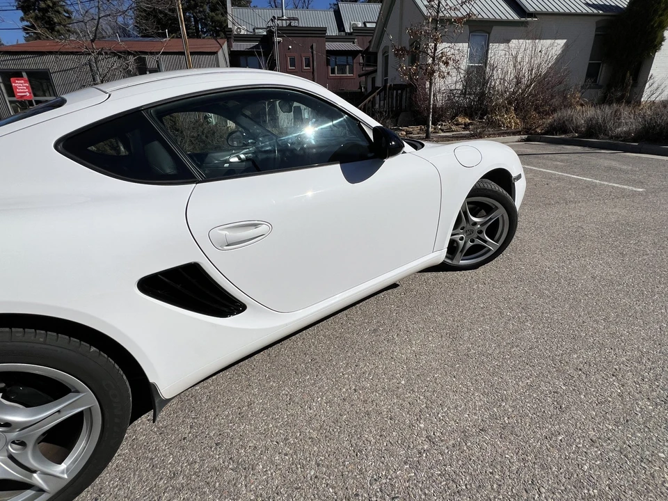 2011 Porsche 987 Cayman - Image 25 of 31