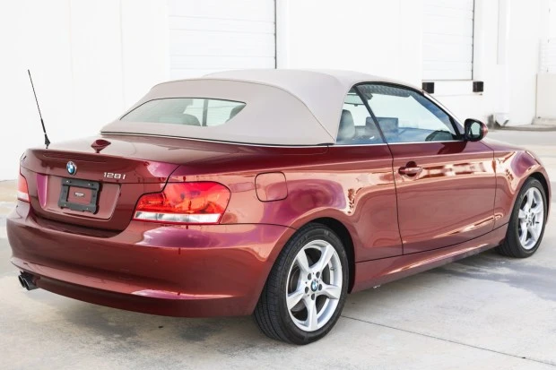 2012 BMW E81/E82/E88 1 Series - Image 2 of 7