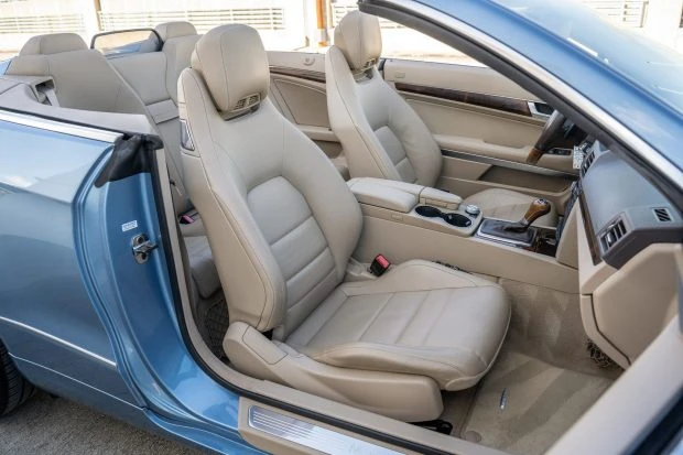 2012 Mercedes-Benz C207/A207 E-Class Coupe & Convertible - Image 4 of 8