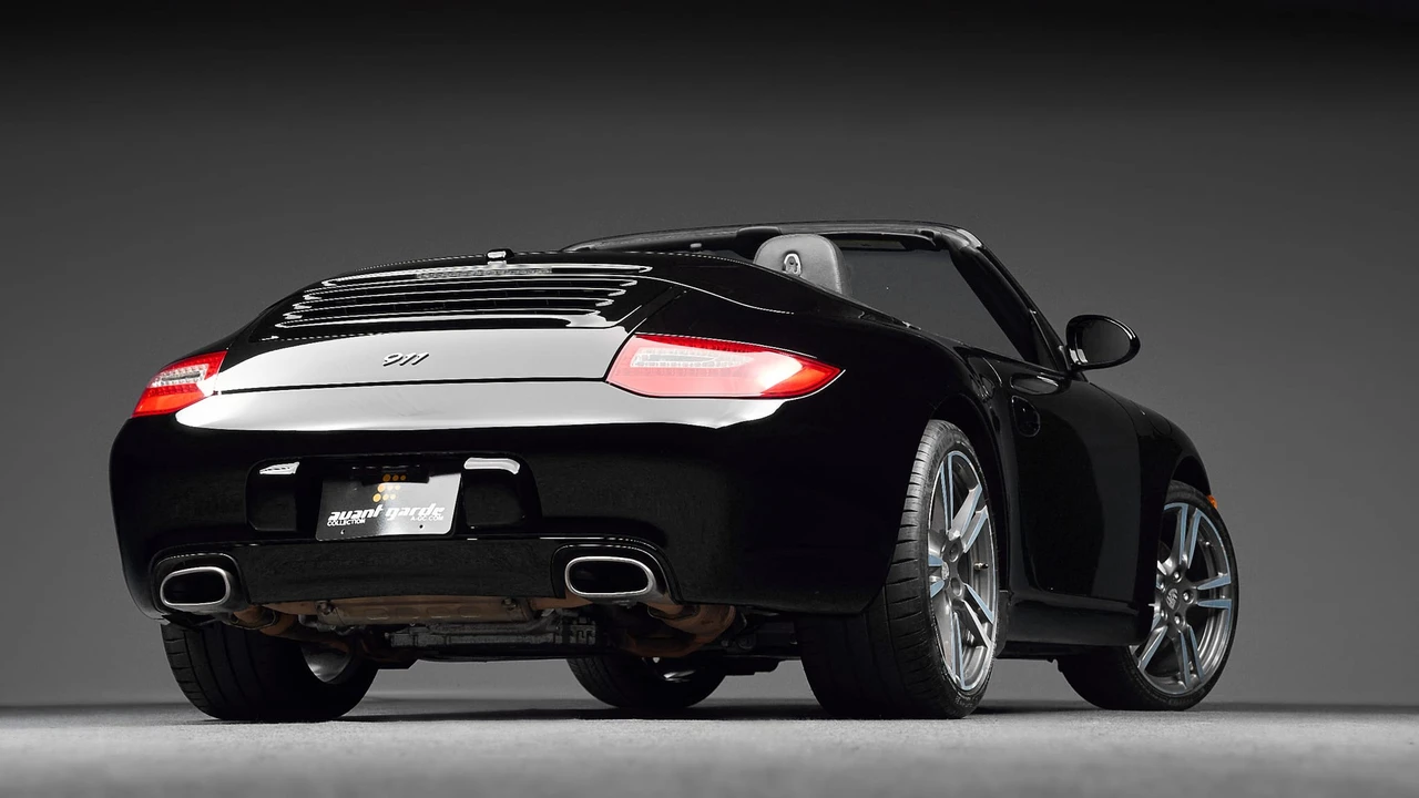 2012 Porsche 997 Carrera - Image 11 of 31