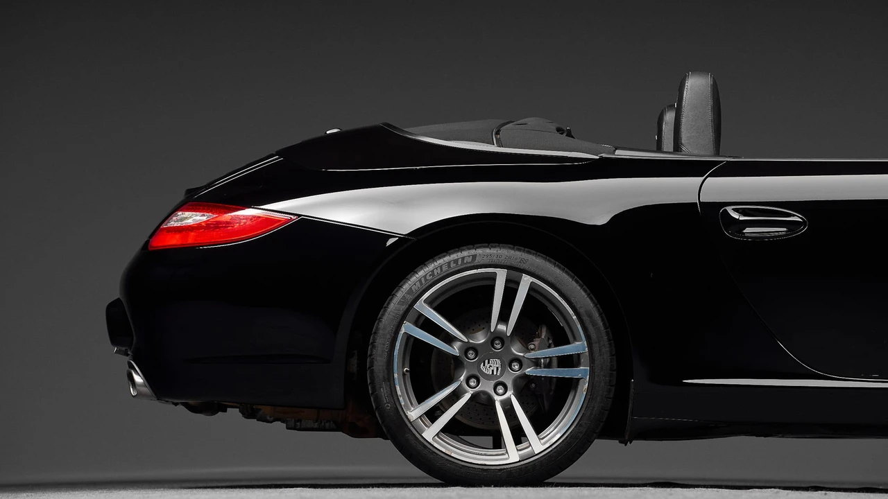 2012 Porsche 997 Carrera - Image 19 of 31