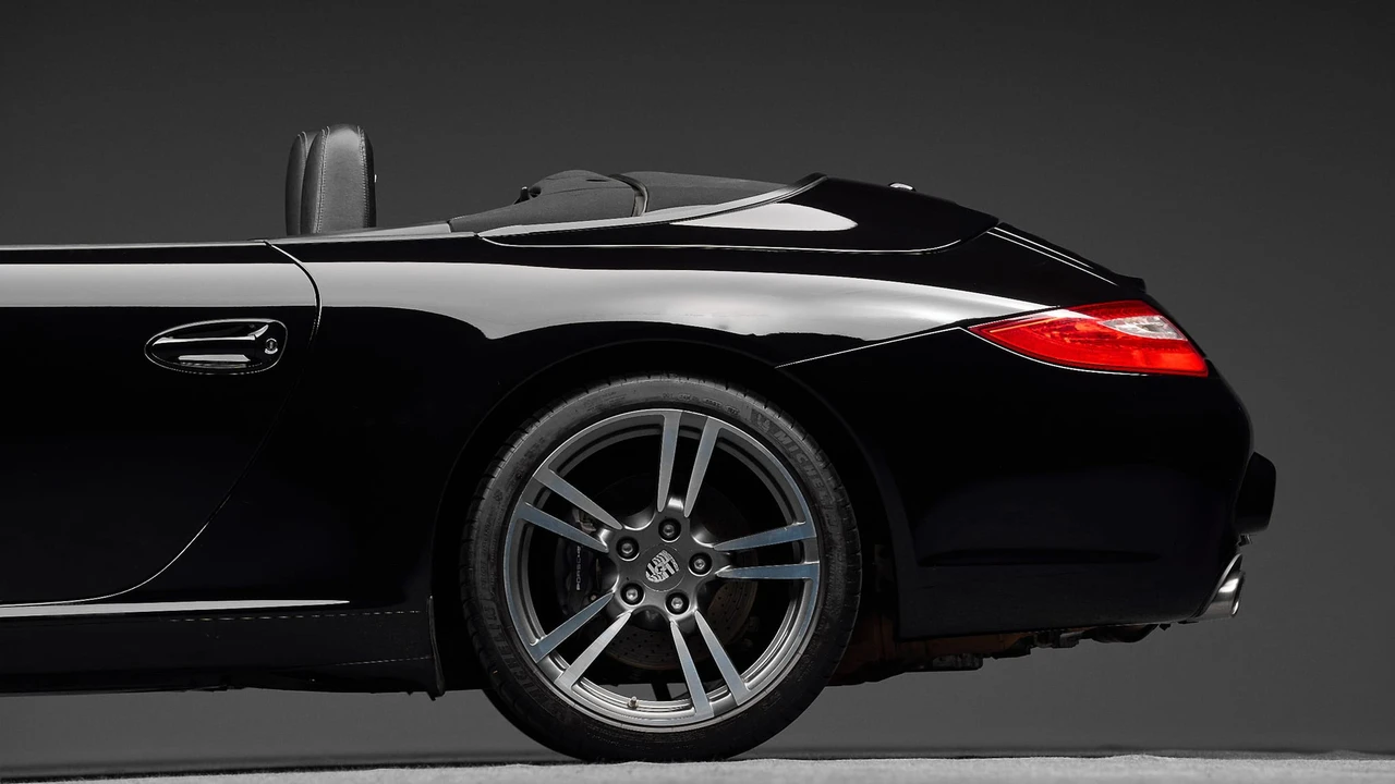 2012 Porsche 997 Carrera - Image 22 of 31