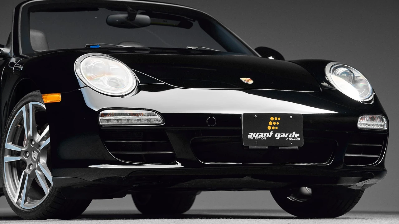 2012 Porsche 997 Carrera - Image 25 of 31