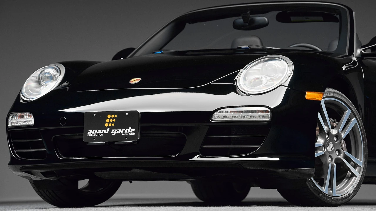 2012 Porsche 997 Carrera - Image 26 of 31