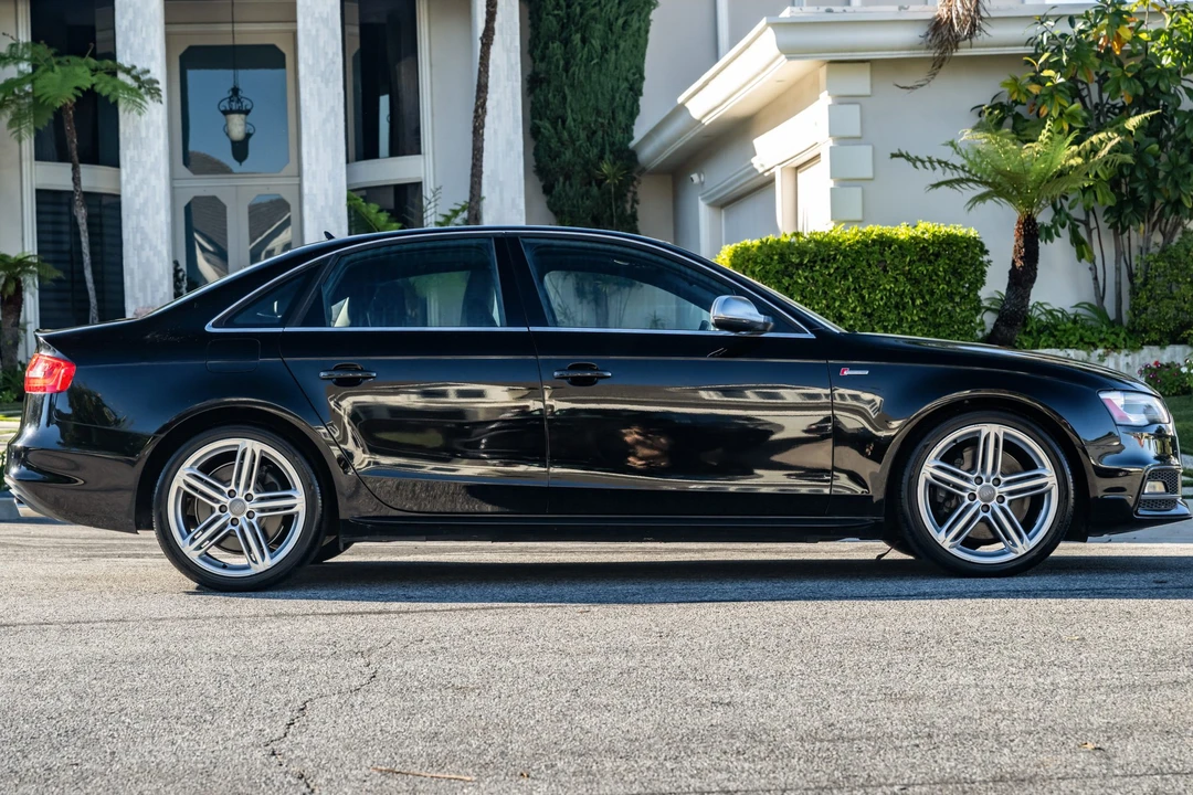 2013 Audi B8 S4 - Image 9 of 31