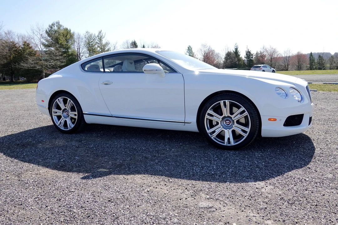 2013 Bentley Continental GT V8 2nd Gen - Image 9 of 31