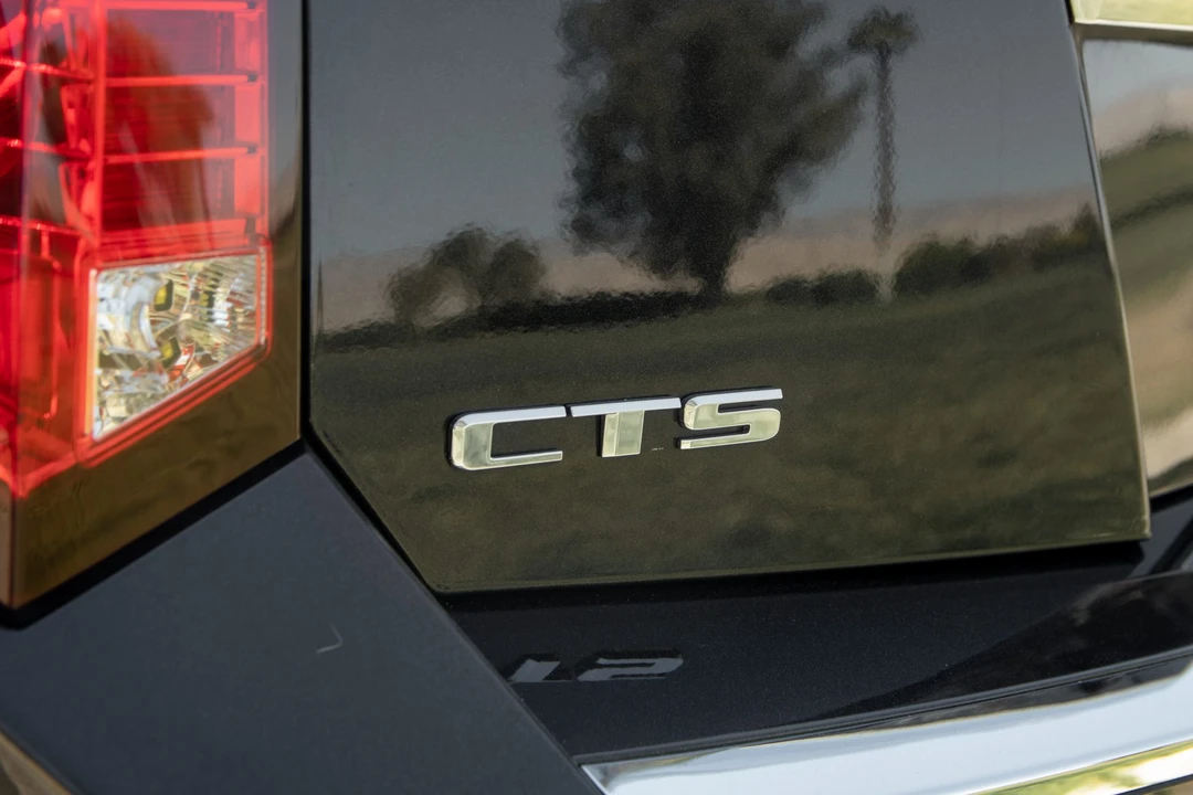 2013 Cadillac CTS-V 2nd Gen - Image 27 of 31
