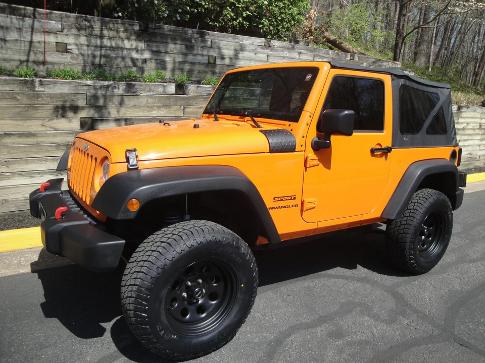 2013 Jeep JK Wrangler - Image 19 of 31