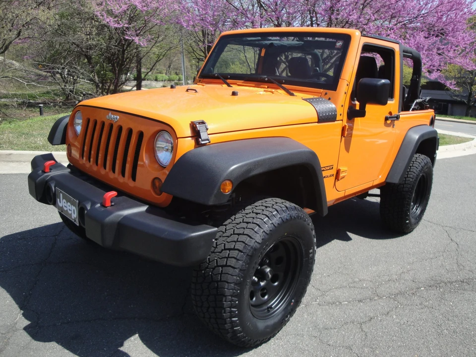 2013 Jeep JK Wrangler - Image 2 of 31