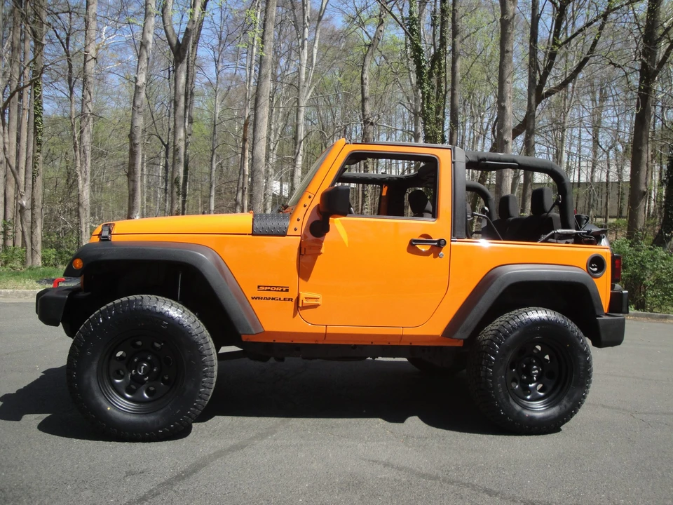 2013 Jeep JK Wrangler - Image 8 of 31