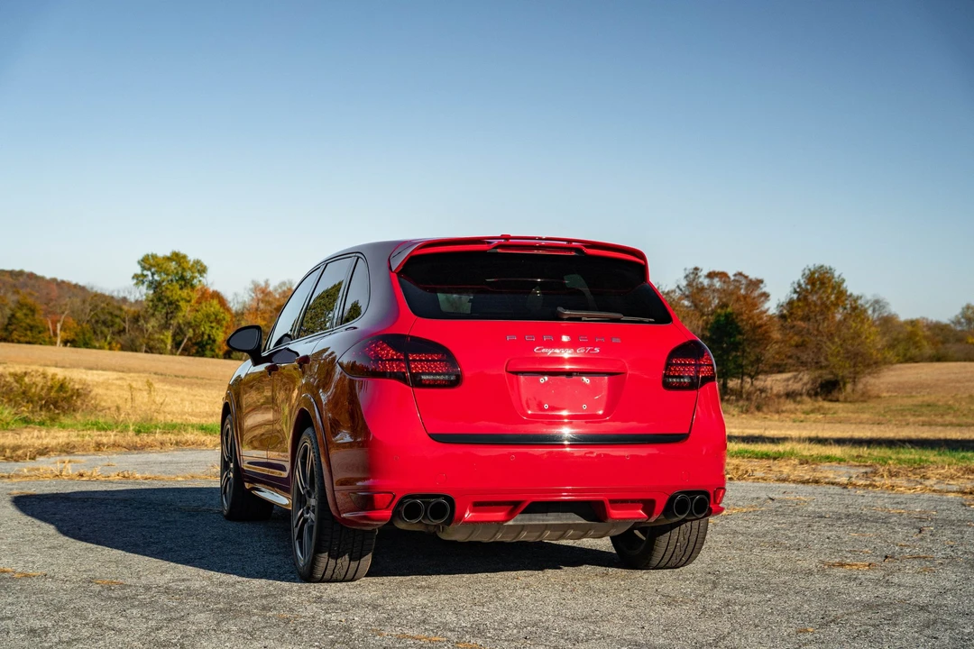 2013 Porsche 958 Cayenne GTS - Image 28 of 31