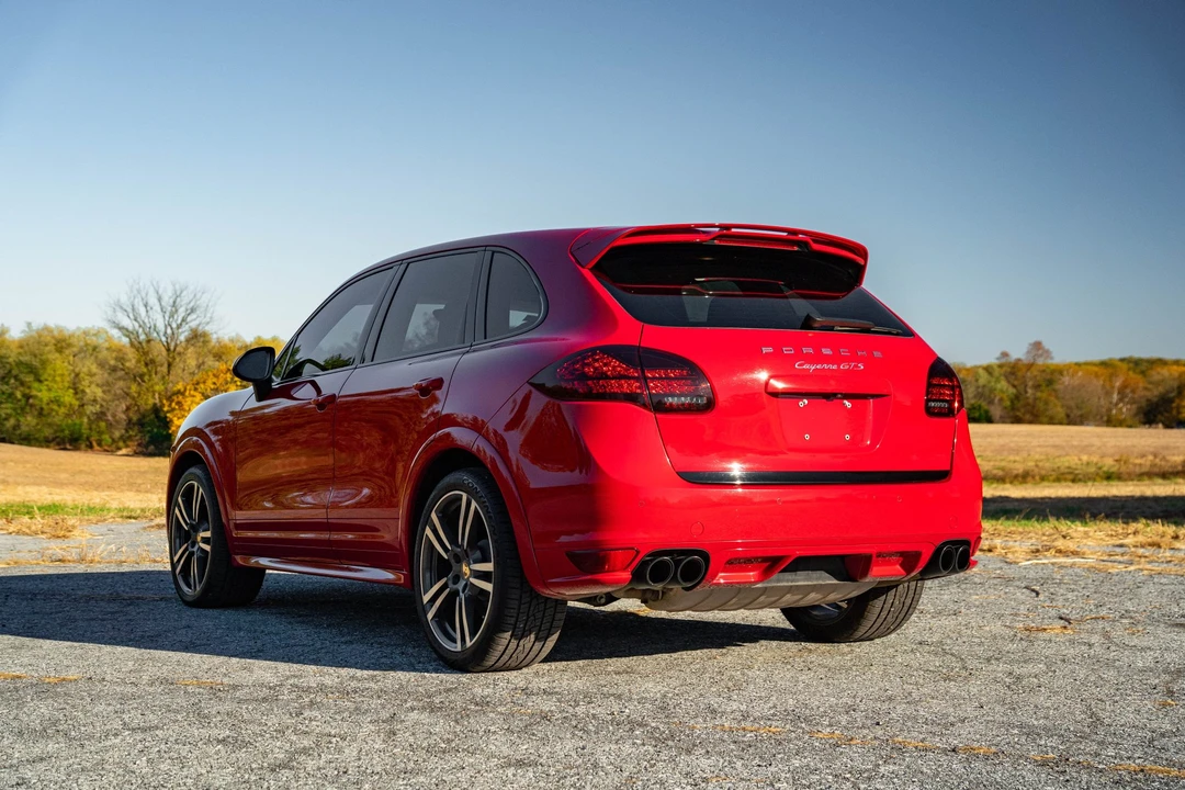 2013 Porsche 958 Cayenne GTS - Image 30 of 31
