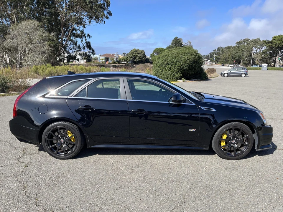 2014 Cadillac CTS-V 3rd Gen - Image 12 of 31