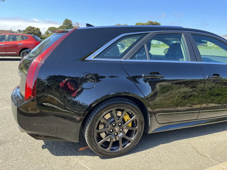 2014 Cadillac CTS-V 3rd Gen - Image 31 of 31