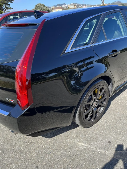 2014 Cadillac CTS-V 3rd Gen - Image 30 of 31